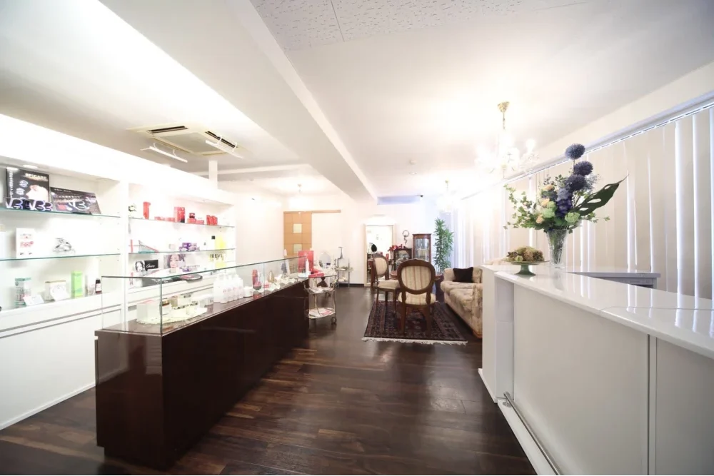 GINZA ROSSO【ギンザロッソ】｜Men'sBeauty掲載店舗
